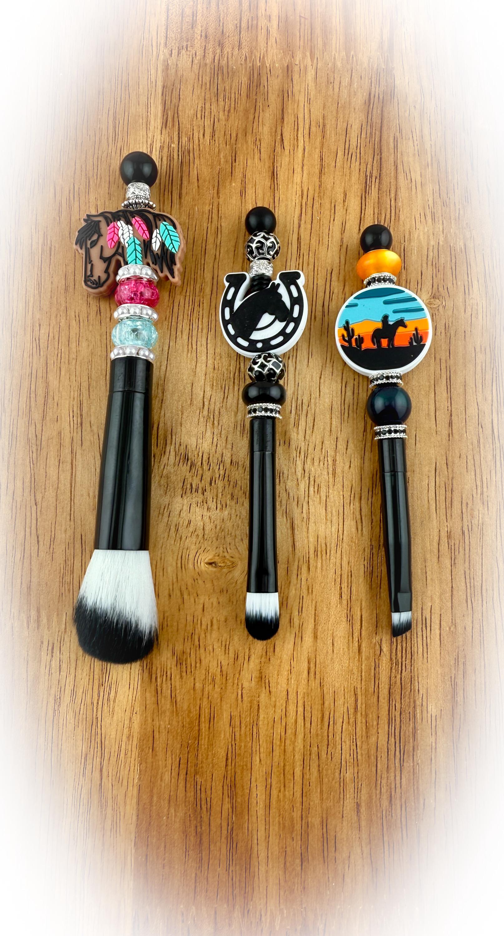 Makeup Brushes: Western Horses Theme