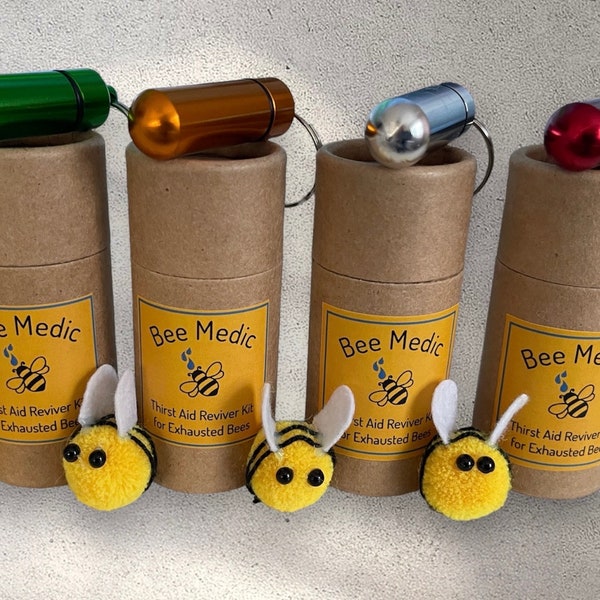 Bee Reviver Keyring Kit, thirst aid for tired bees with colour options. Perfect for ramblers, horse riders, cyclists and country walkers.