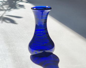 Handblown Cobalt Blue Glass Bud Vase – Silver Fumed Art Glass, 2.5"