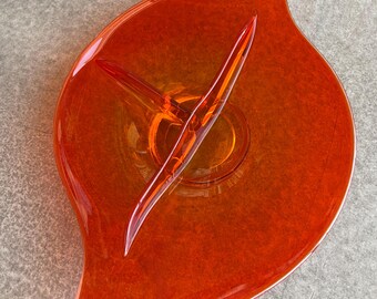 Bandeja de vidrio dividida de 3 secciones Viking Epic con cuenco central de naranja y caqui