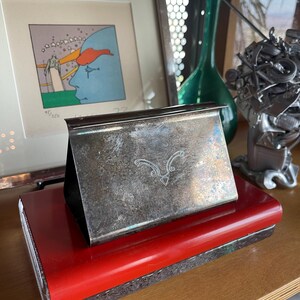 Portacartas articulado de escritorio de metal vintage WM A Rogers Silversmith