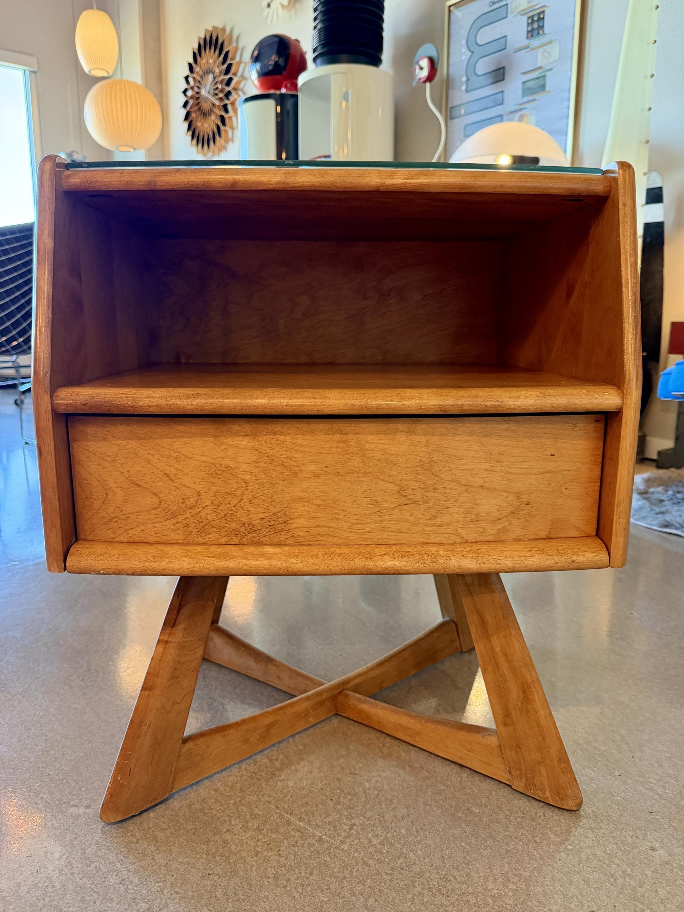 50s Heywood Wakefield M-778 Sculptura Nightstand Side Table Birch