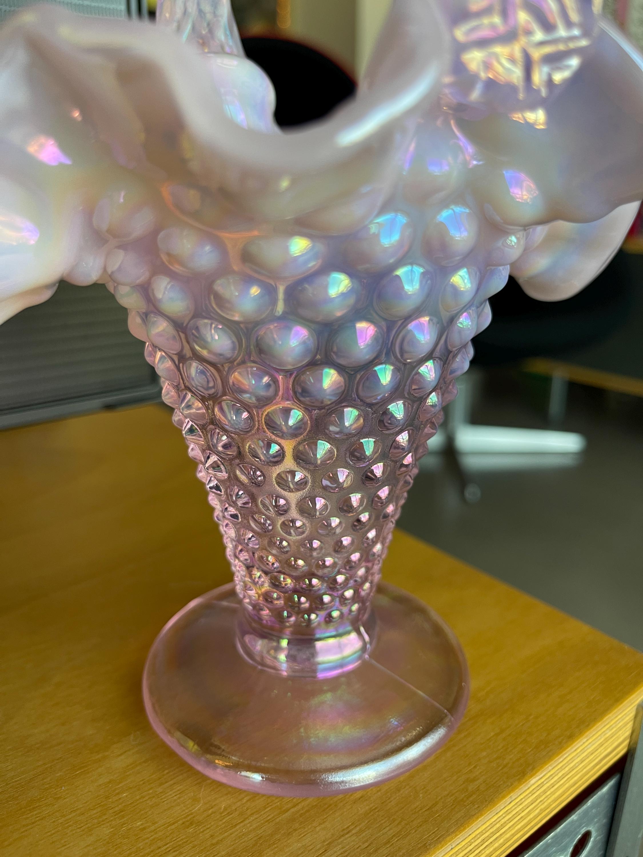 フェントン ピンク オパールセント 虹彩ホブネイルガラス バスケット
