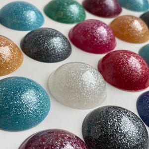 Circle Resin Glitter Magnets, Set of 6, Colorful Magnets for Home Decor, Fridge Magnets, Gift Idea, Dorm Decor, Locker Decor, Office Decor