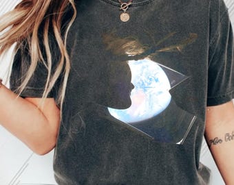 Christina Koch Artemis Orion Window Earth Comfort Color Shirt, Space Mission T-Shirt, Orion Spacecraft Apparel, Unisex Gift