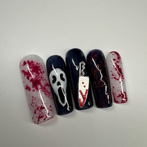 Ghostface Press On Nails: Bloody Horror Handmade Gel Nail Set