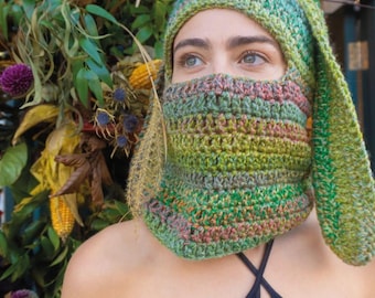 Pasamontañas de conejito de ganchillo hecho a mano, gorro acogedor con forma de animal.