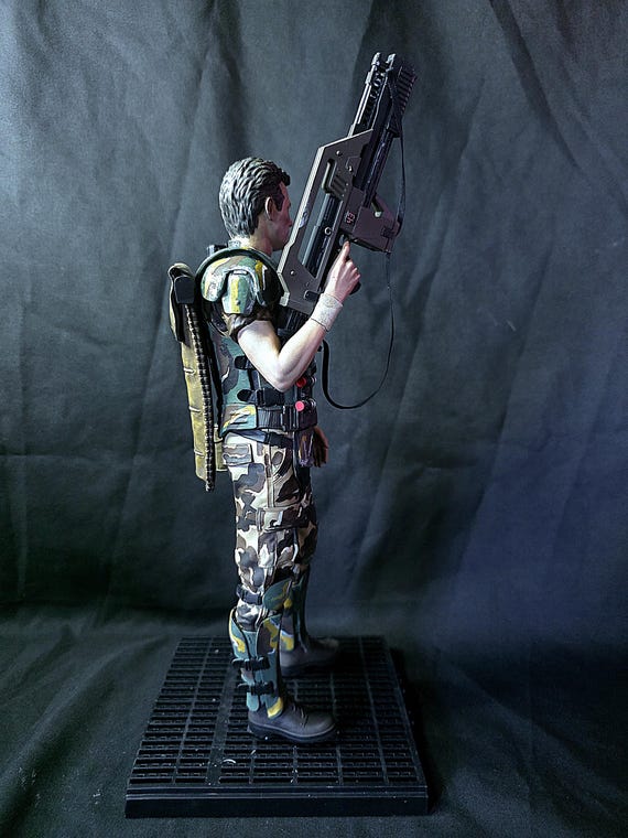 エイリアン ヒックス伍長 1/6スケール スタチュー - Etsy 日本