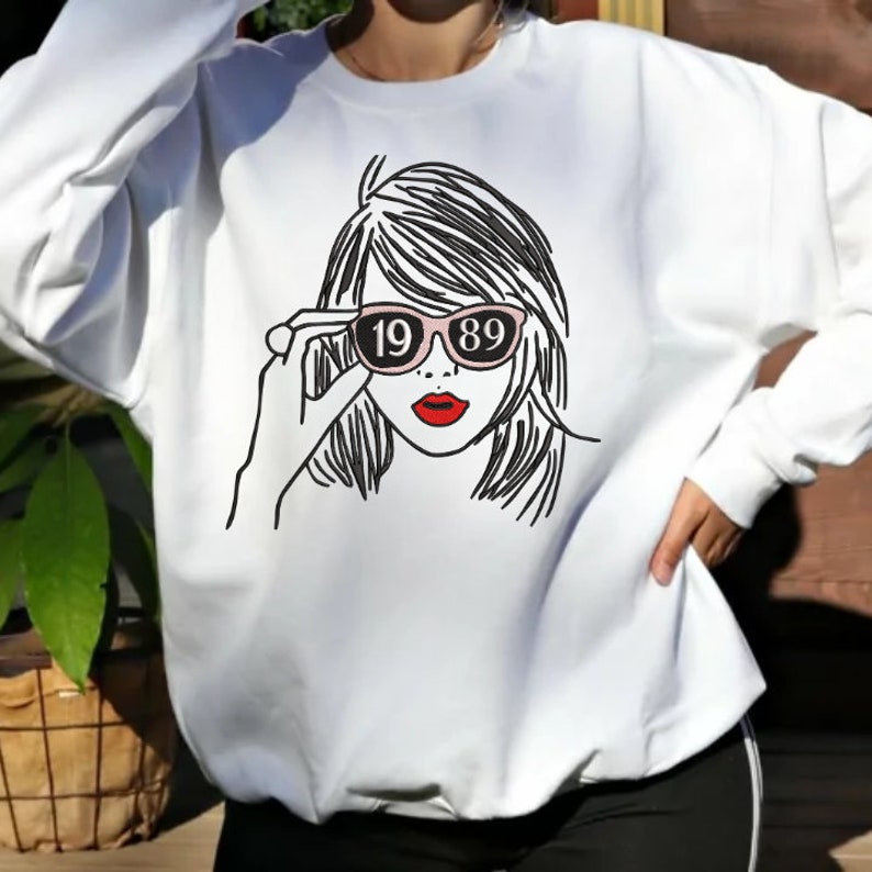 Taytay portrait embroidery designs, Swifties embroidery pattern, Taytay portrait machine embroidery designs, Gift for her embroidery files image 3