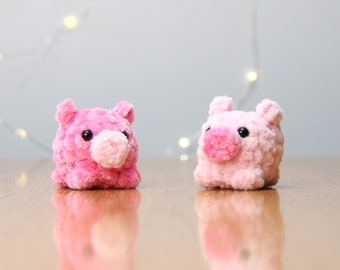 Crocheted mini pig made of chenille