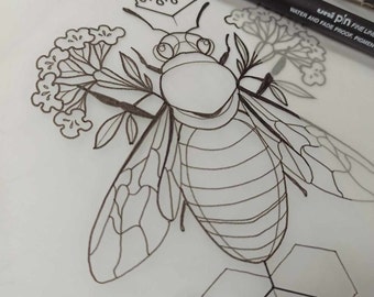 tattoo, tattoo bee, bee, bee tattoo ideas, tattoo ideas, tattoo design, little tattoo, tattoo for woman, tattoo for man, tattoo on hand