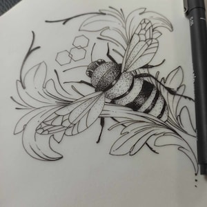 Bee, tattoo ideas, tattoo design, tattoo motive, ornament image 2