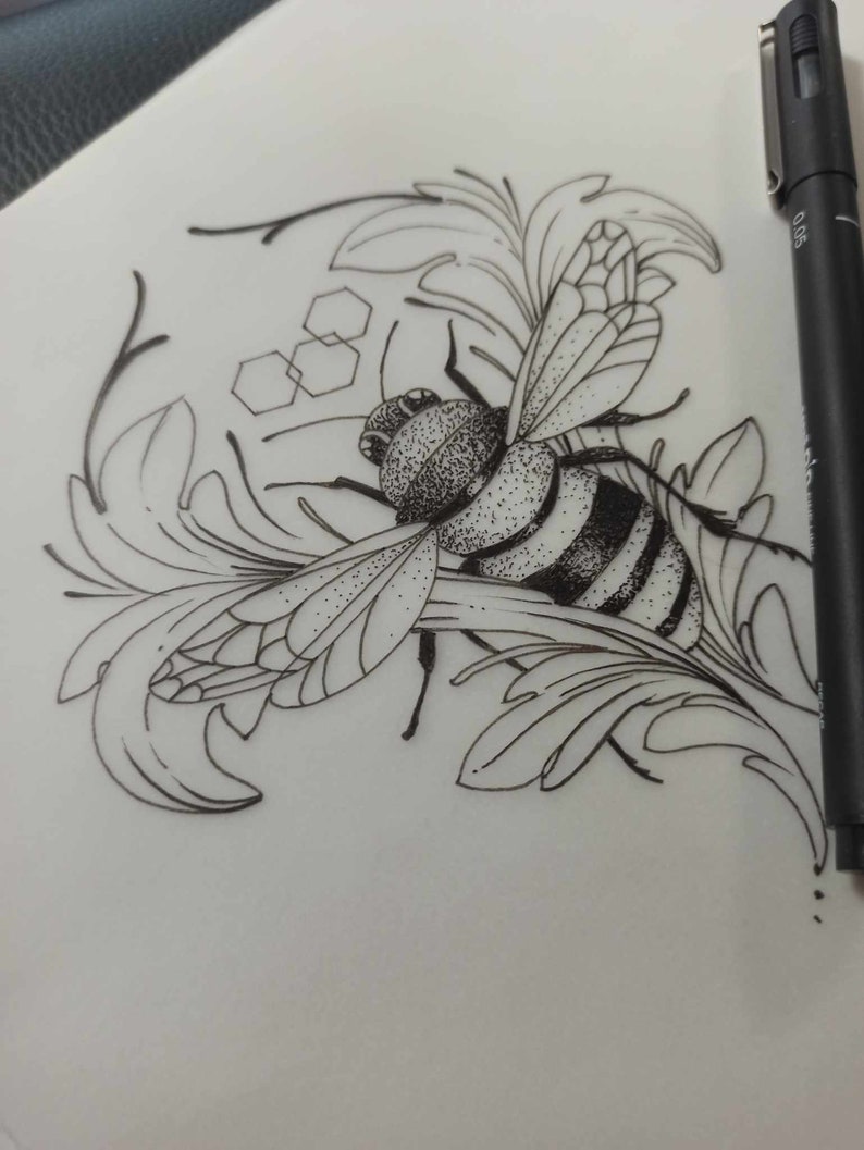 Bee, tattoo ideas, tattoo design, tattoo motive, ornament image 2