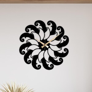Flower Circle Metal Wall Clock: Silent Home Decor (23-39 inches)