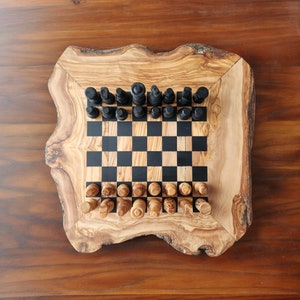 13*13 inches Unique two tones chess board Black-Brown chess set hand made from olive wood