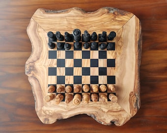 13*13 inches Unique two tones chess board Black-Brown chess set hand made from olive wood