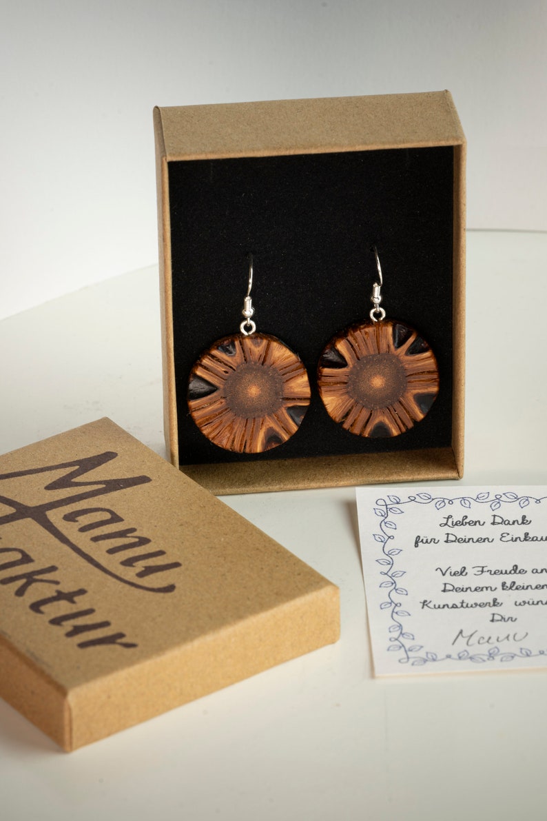 Banksia wooden earrings handmade with fascinating grain image 2