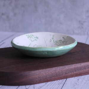 Handmade Wonky Ceramic Dish: Ring, Key, Trinket Bowl, Small Soap dish afbeelding 13