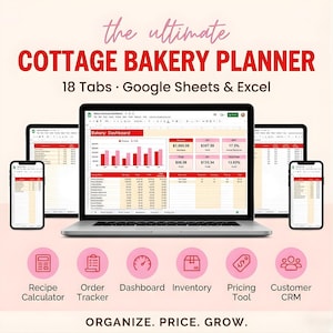 Puede incluir: Imagen de marketing digital para un planificador de panadería artesanal. La imagen muestra una computadora portátil, tabletas y teléfonos inteligentes que muestran hojas de cálculo. El texto incluye "COTTAGE BAKERY PLANNER", "18 pestañas" y "Google Sheets & Excel".
