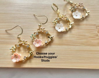 Bumble Bee earrings 18K Gold Plated Nature Themed Botanical Circle Sakura Flower Earrings Nature Lovers Casual Dainty Funky earrings