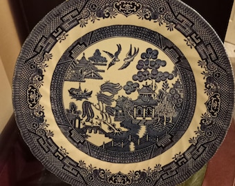 Vintage Blue Willow Dinner Plate: Royal Wessex Display Plate