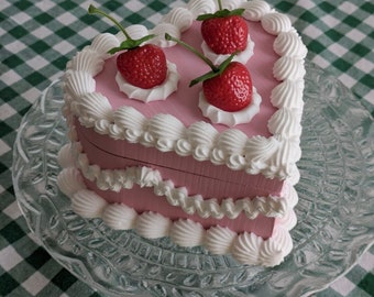 Vintage Inspired Fake Cake Trinket Box in Pink with Mini Strawberry Toppings