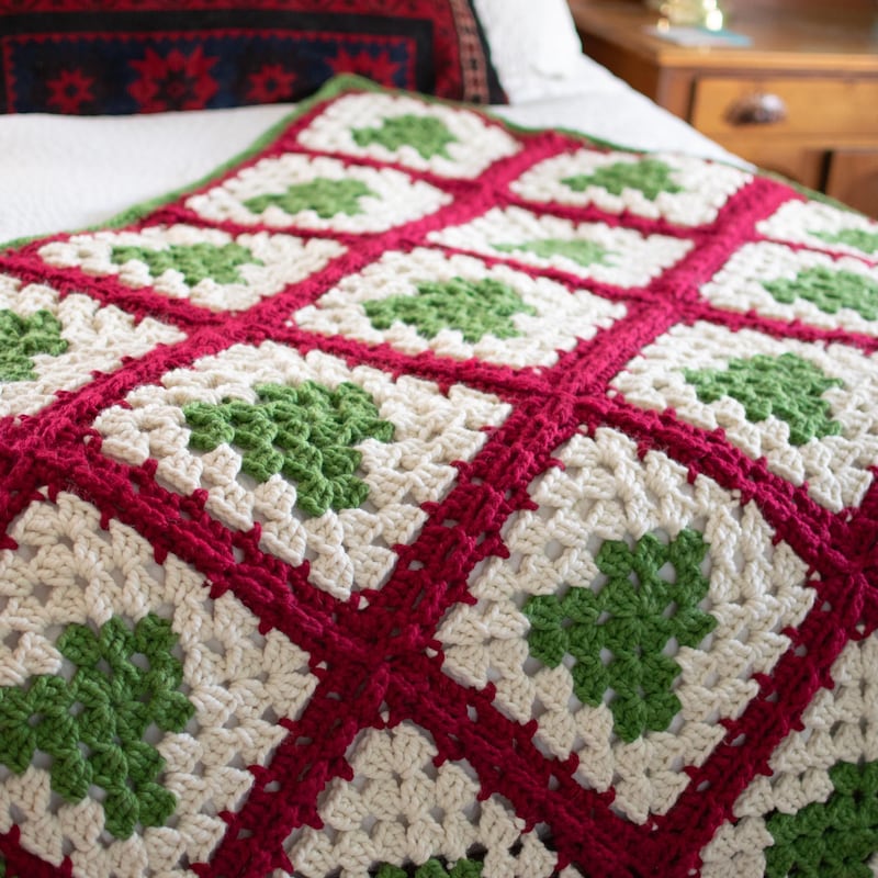 Granny Square Pattern Tree - Etsy UK