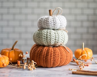 Crochet Pumpkin Pattern / easy fall farmhouse decor / step by step photos / pdf digital download