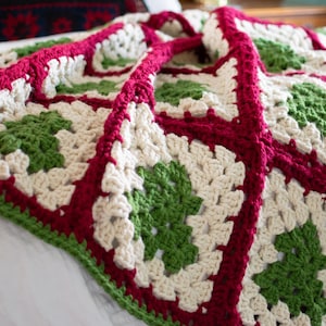 CROCHET PATTERN and Video / Christmas Tree Granny Square Blanket ...