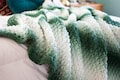 CROCHET PATTERN and video / The Original Chunky Evergreen Throw / Crochet blanket tutorial / Modern Crochet Throw / Easy PDF download