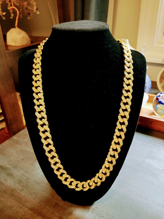 Flat curb gold chain Gem