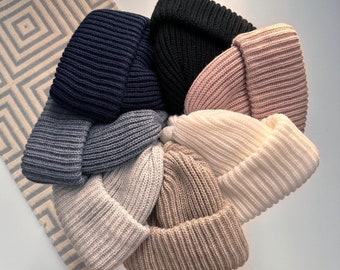 Luxurious knitted hat for women women's hat knitted winter winter hat wool hat hat black pink blue gray beige Lea