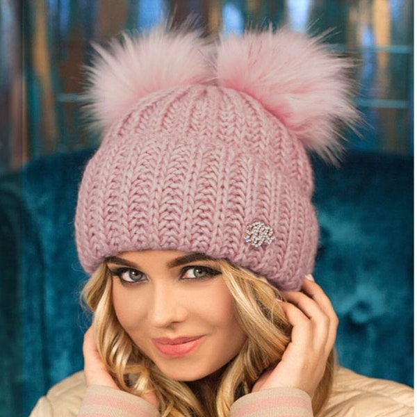 Damen Mütze Wollmütze Alpaka Wolle Winter 2 Bommel Pom Pom Beanie Strickmütze Fleece gefütterte Mütze Bommelmütze Grobstrickmütze 4377