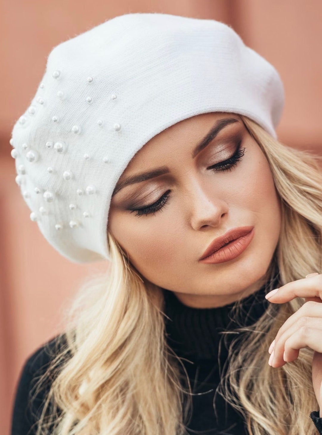 8 Colors Elegant Classic French Beret With Pearls, Women display picture 1