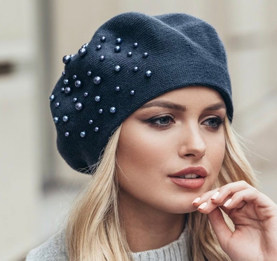 8 Colors Elegant Classic French Beret With Pearls, Women display picture 1