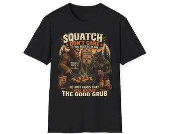Big Foot und Dogman BBQs T-Shirt | Cryptid Grillen Illustration