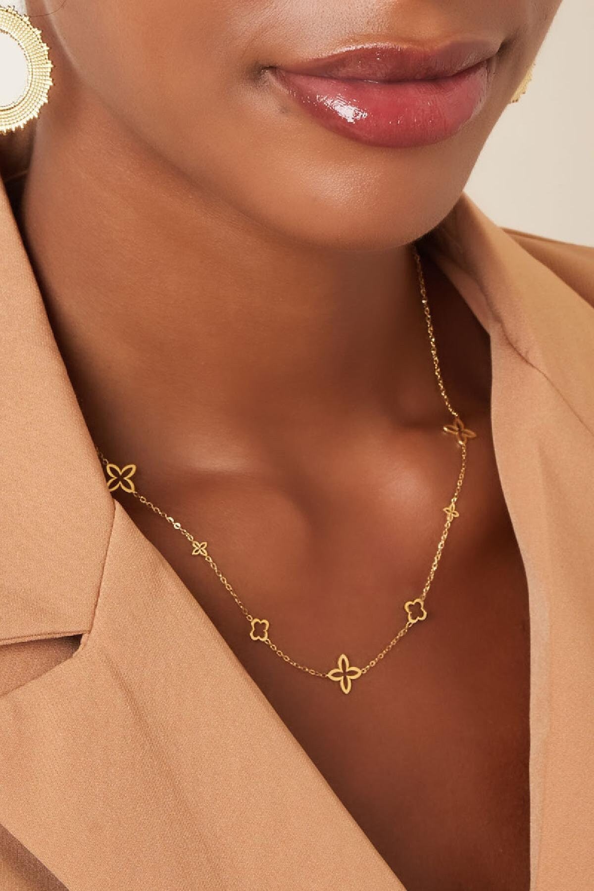 Louis Vuitton Clover Necklace