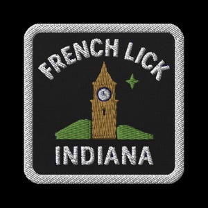 Broderad lapp med French Lick Indiana-motiv - Klocktornets souvenir, reseminnen, fyrkantigt märke