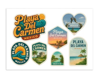 Pode incluir: Um conjunto de autocolantes de Playa Del Carmen, México, em várias formas. Os autocolantes apresentam cenas de praia, pores do sol e o texto "Playa Del Carmen Mexico" em diferentes fontes e designs. A paleta de cores inclui azuis, laranjas e verdes.