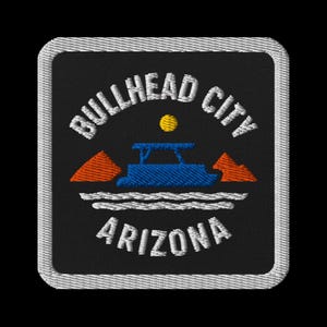 Bullhead City Arizona Broderad Tygmärke - Desert River Town Souvenir Fyrkantig Tygmärke med Coloradofloden Design