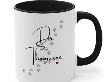 Custom Veterinarian Gift, Personalized Veterinarian Mug, Funny Vet Mug, Veterinarian Thank You, Veterinarian Appreciation, Vet Gift, Vet Mug