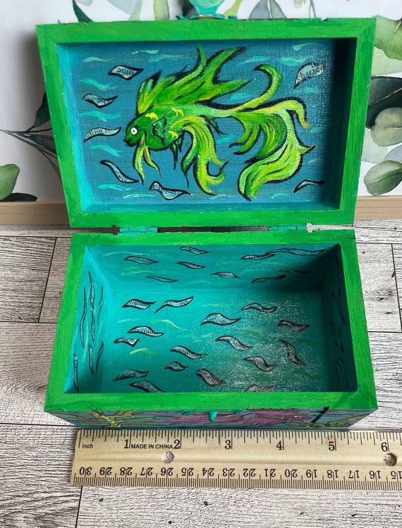 betta fish jewelry box Betta Fish Keepsake/trinket Box: Hand Painted