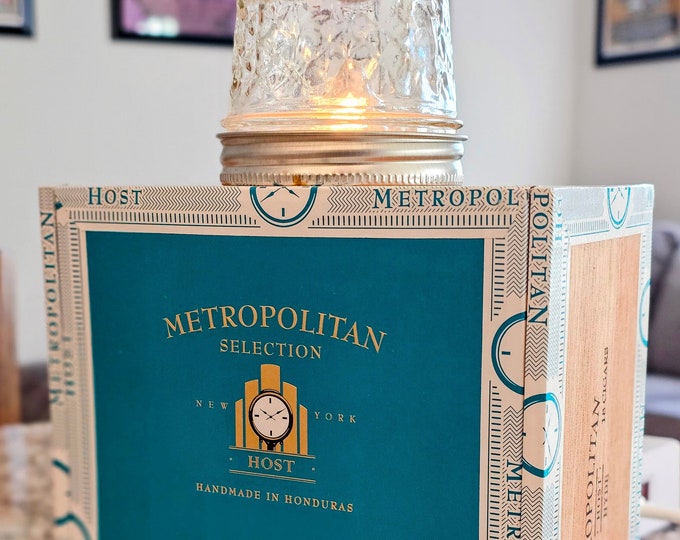 Metropolitan Selection Cigar Box Night Light