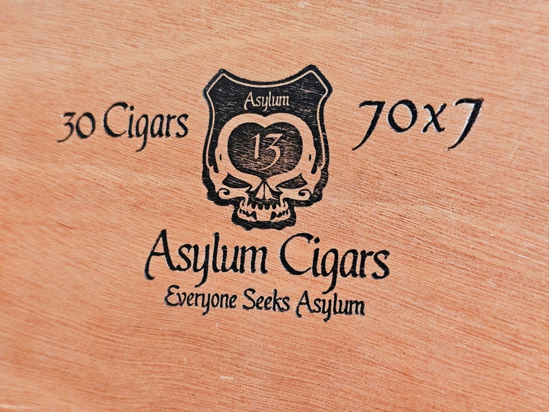 Asylum 13 Cigar Box Lamp image 3