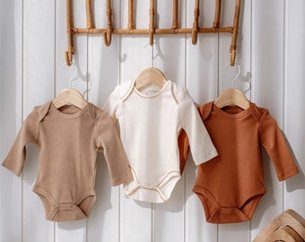 Organic cotton bodysuit long sleeve baby romper, baby shower gift, gender neural, baby girl gifts, newborn baby outfit in ribbed cotton