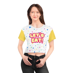 Let&#39;s Eat Toy Chica Crop Tee