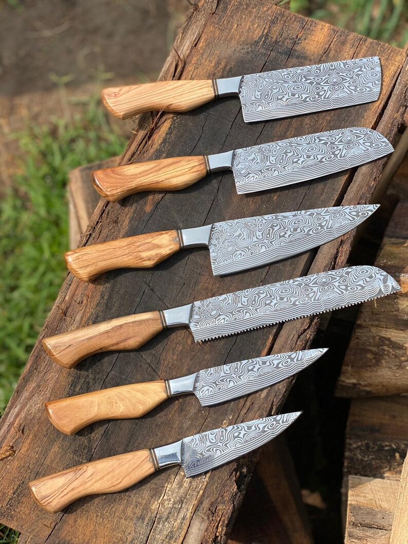 Artisan Crafted Damascus Steel Kitchen Knife Set