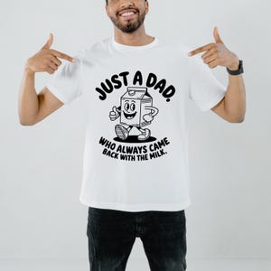 Funny Dad T-Shirt Retro Milk Carton Shirt for Father’s Day Men’s Gift Present Husband Humor Graphic Tee for Cool New or Girl Dads