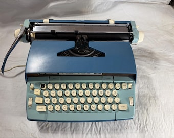 Smith Corona Coronet Electric 12 Tragbare Schreibmaschine mit Koffer