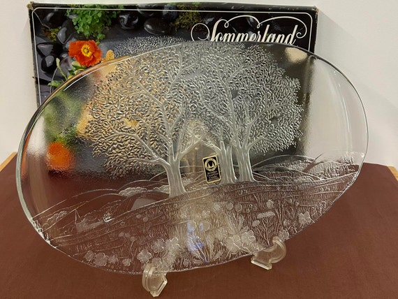 Glass platters discount